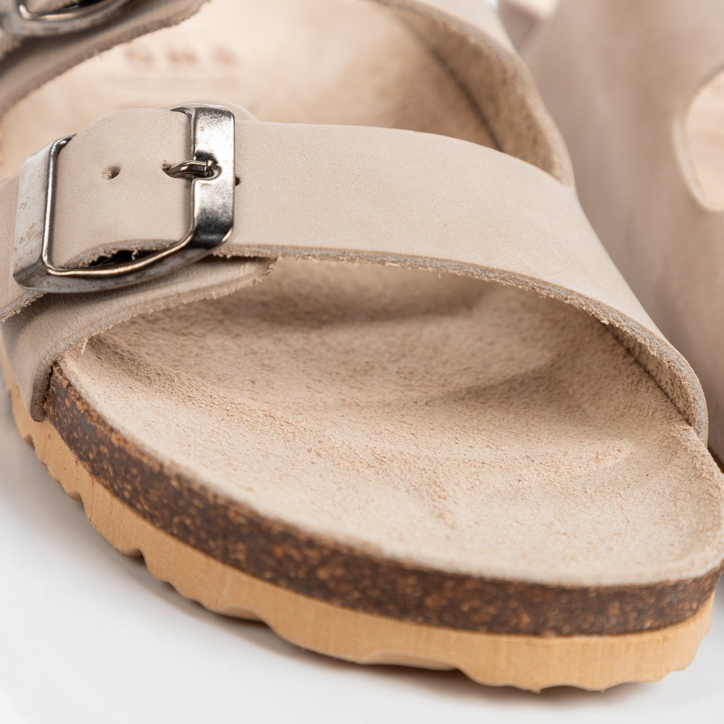 Stuttgart Nobuck Taupe