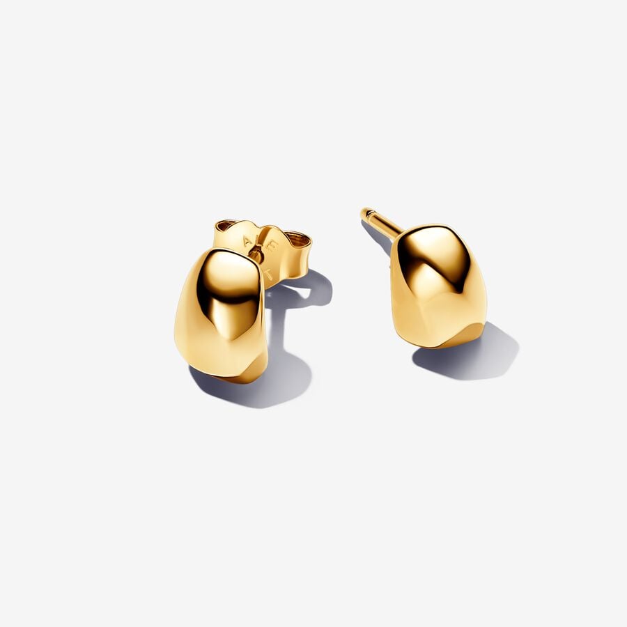 Organically Shaped Stud