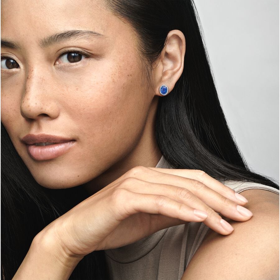 Sparkling Statement Halo Stud