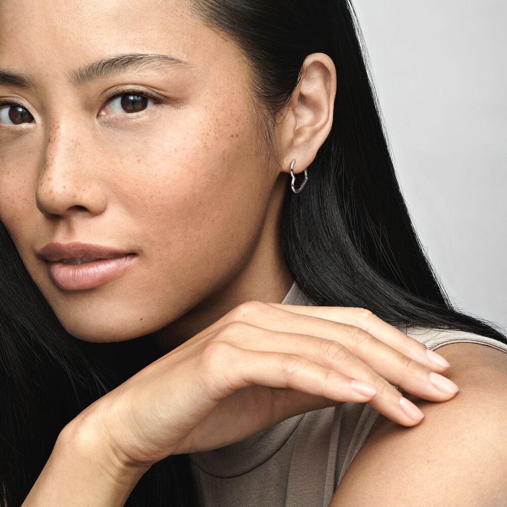 Asymmetrical Heart Hoop