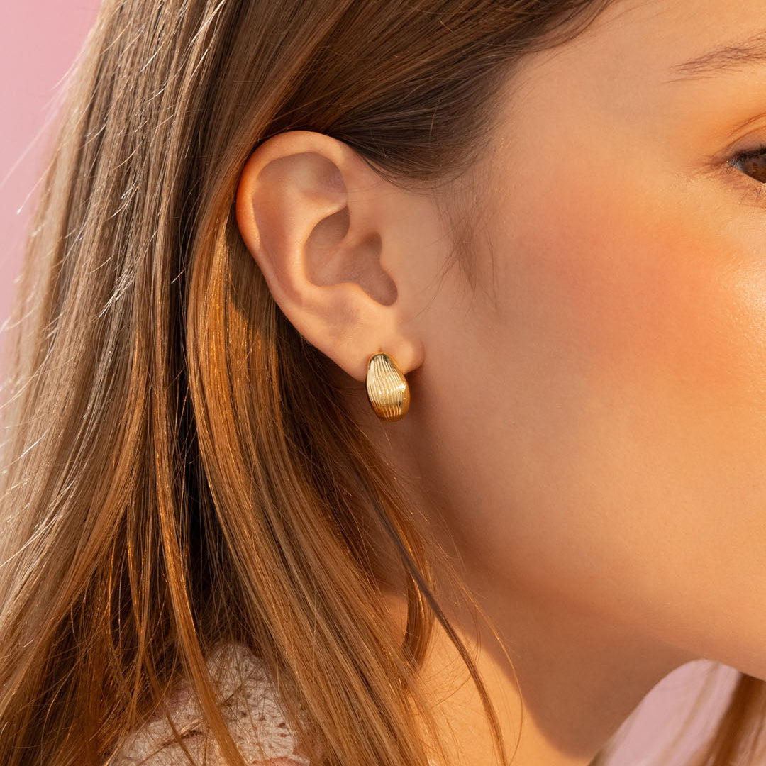 Aretes Hoja Dorado