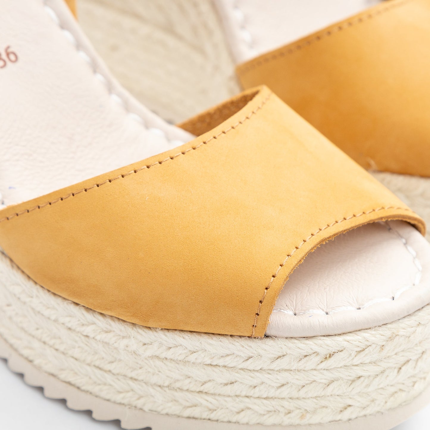 Santa Ana Nobuck Camel