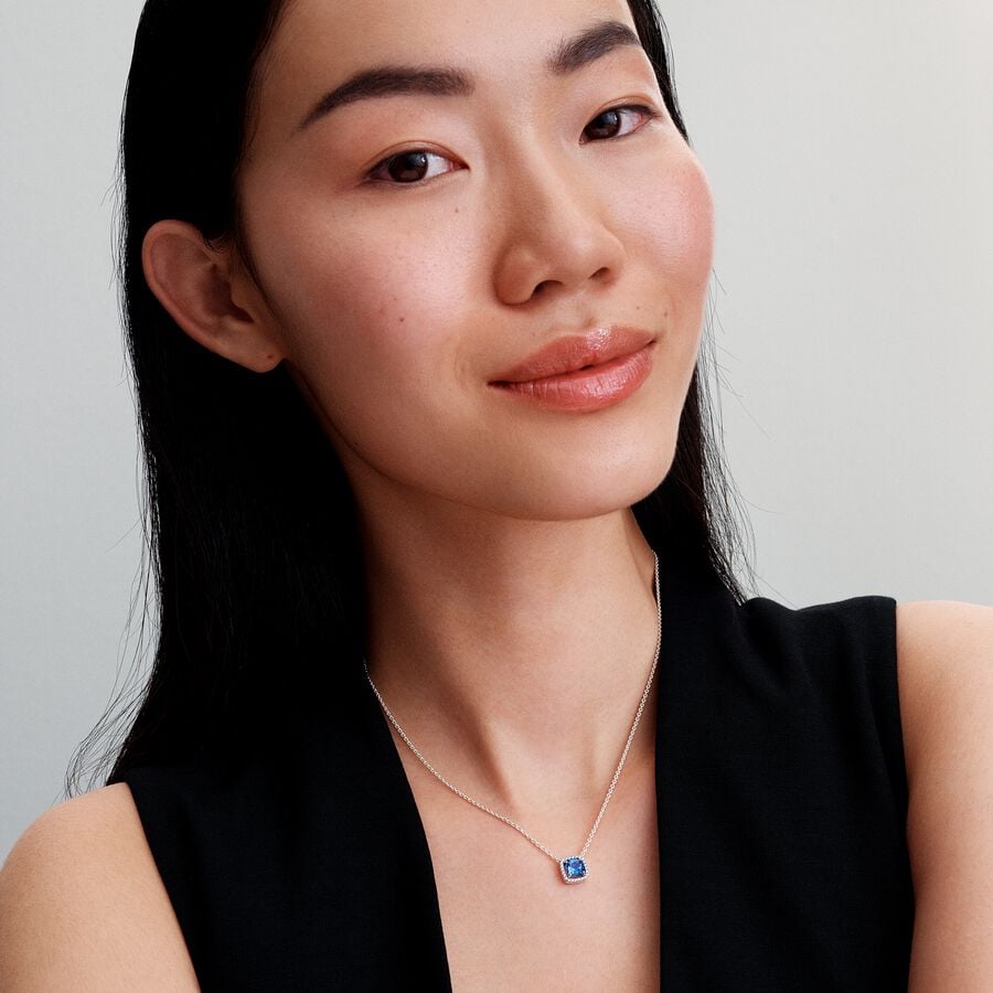 Sparkling Square Blue Halo Pendant