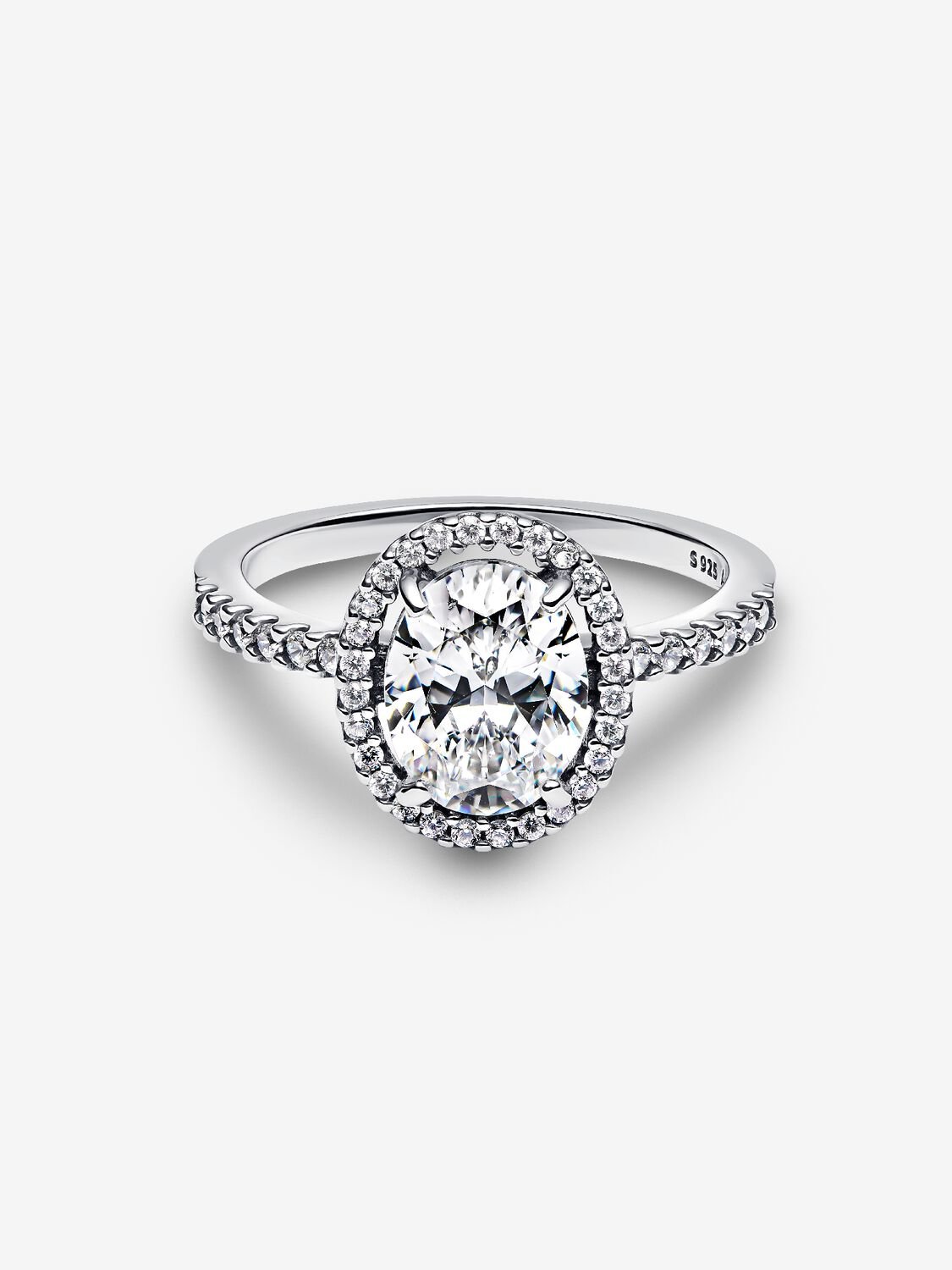 Oval Sparkling Halo Statement