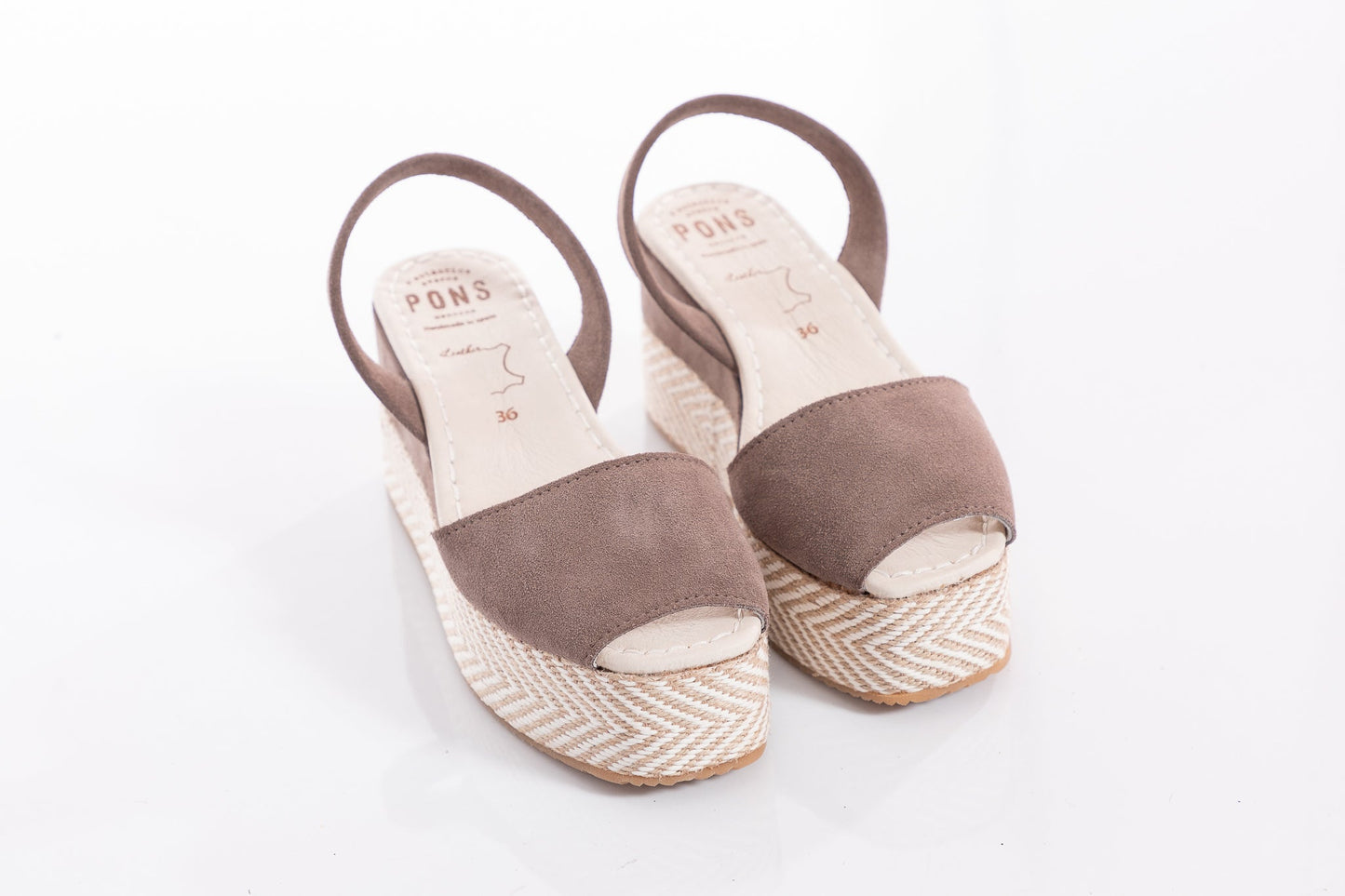 America Serraje Castorro