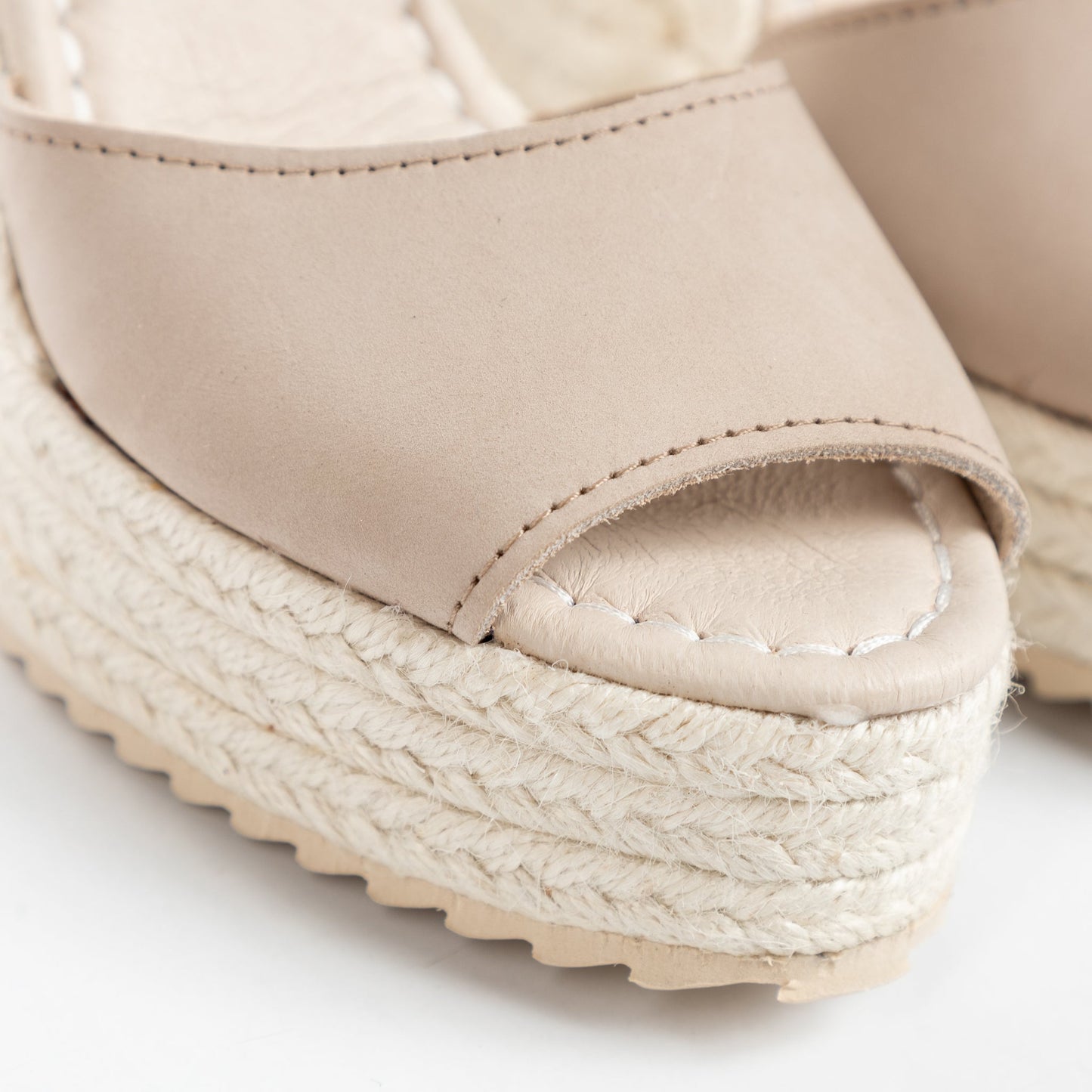 Santa Ana Nobuck Taupe