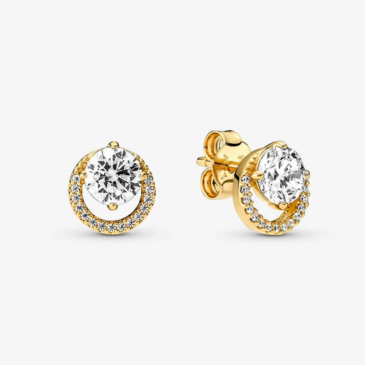 Sparkling Round Halo Stud