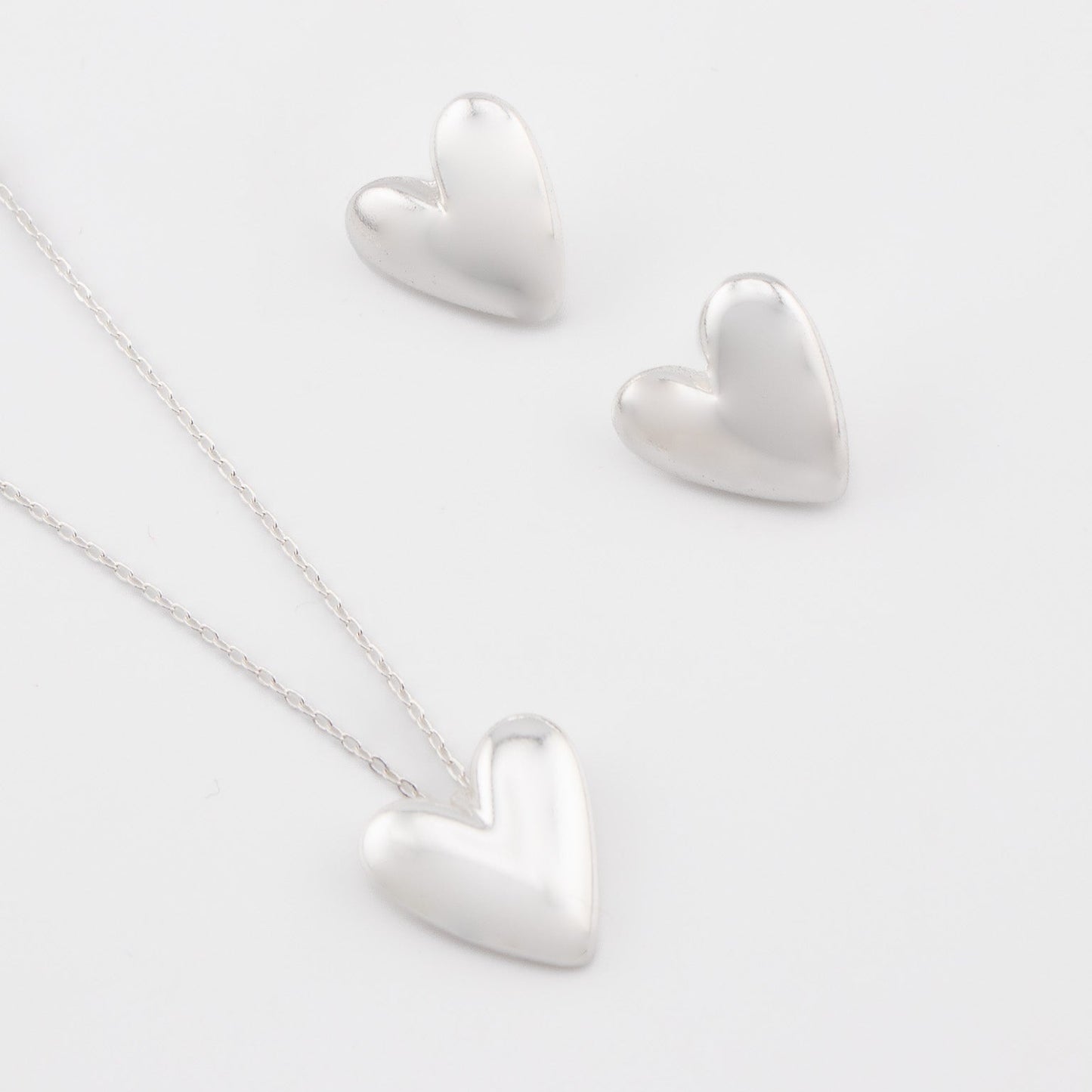 Set Collar + Aretes Corazón Plata