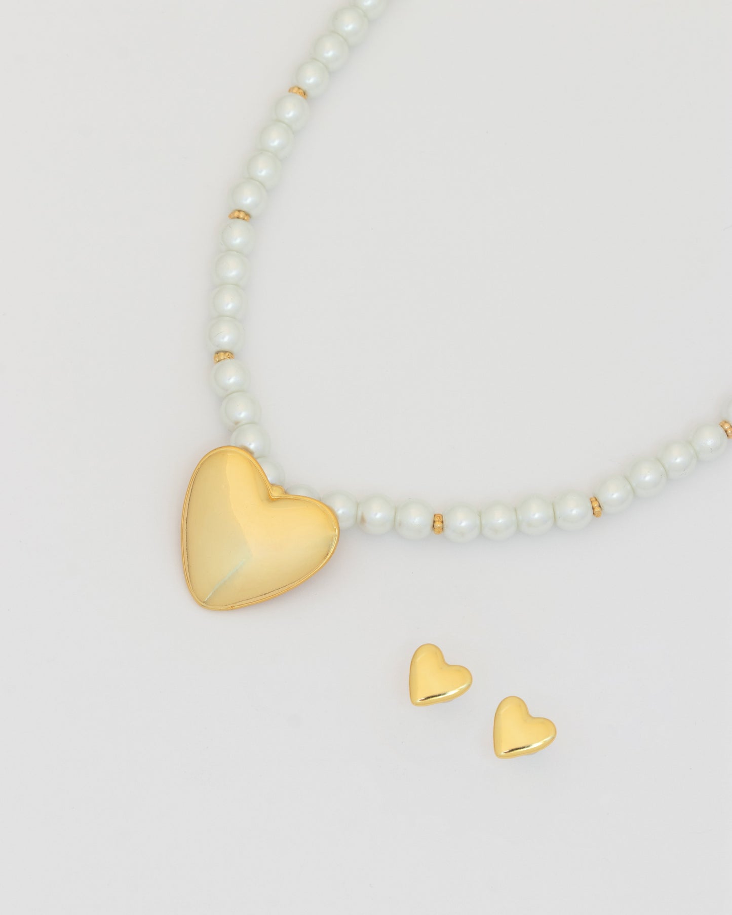Collar Perla Maxi Corazón + Aretes