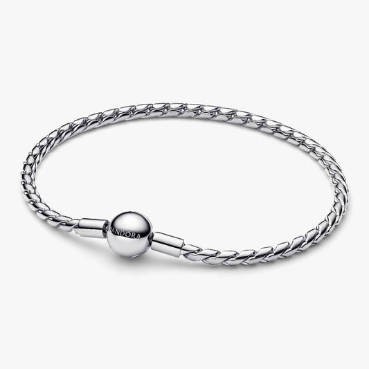 Round Clasp Wing Chain