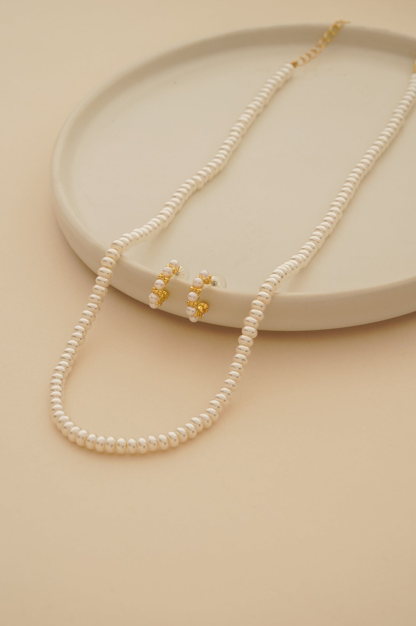 Collar + Argollas Perlas