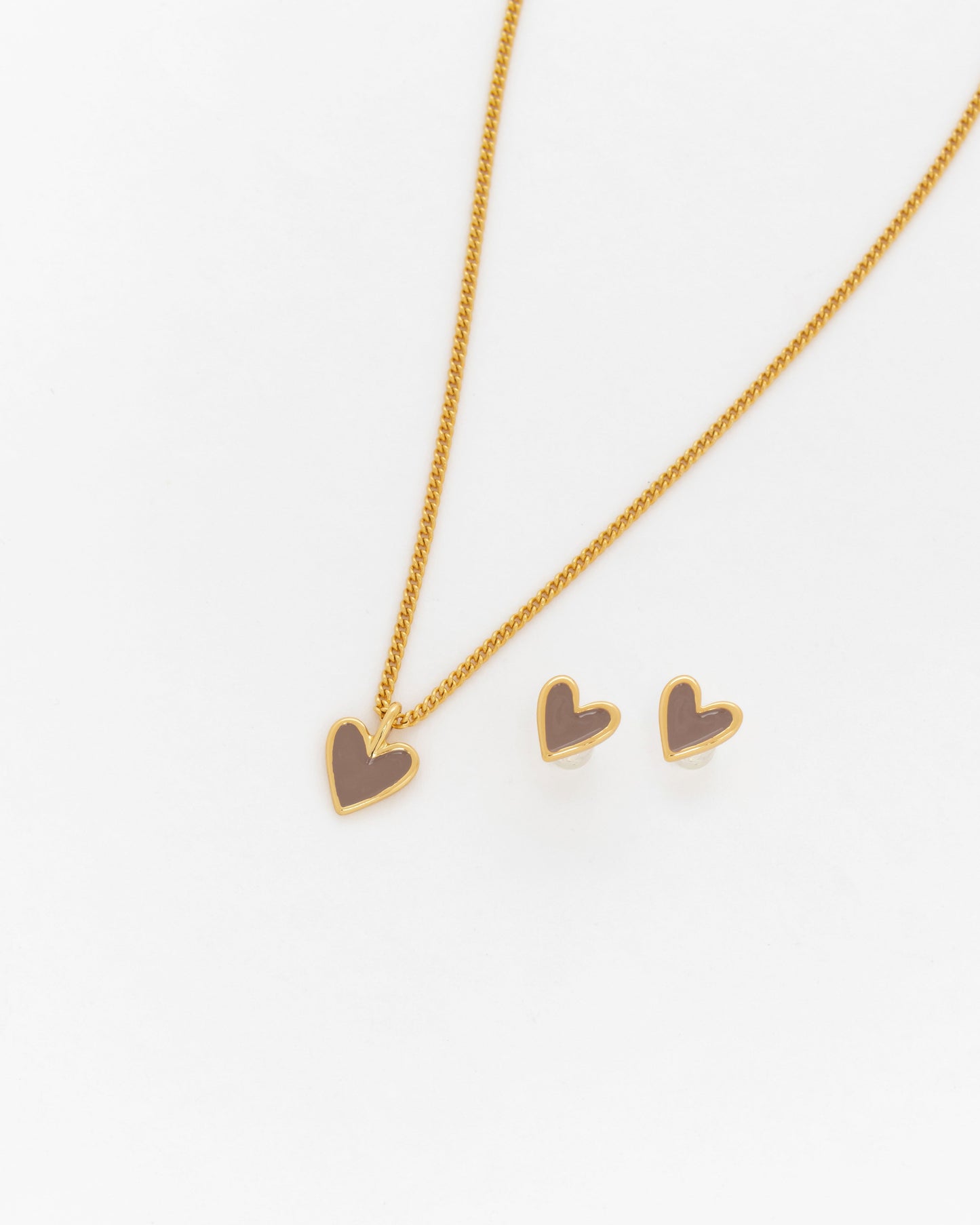 Set Cadena + Aretes Corazón Moca