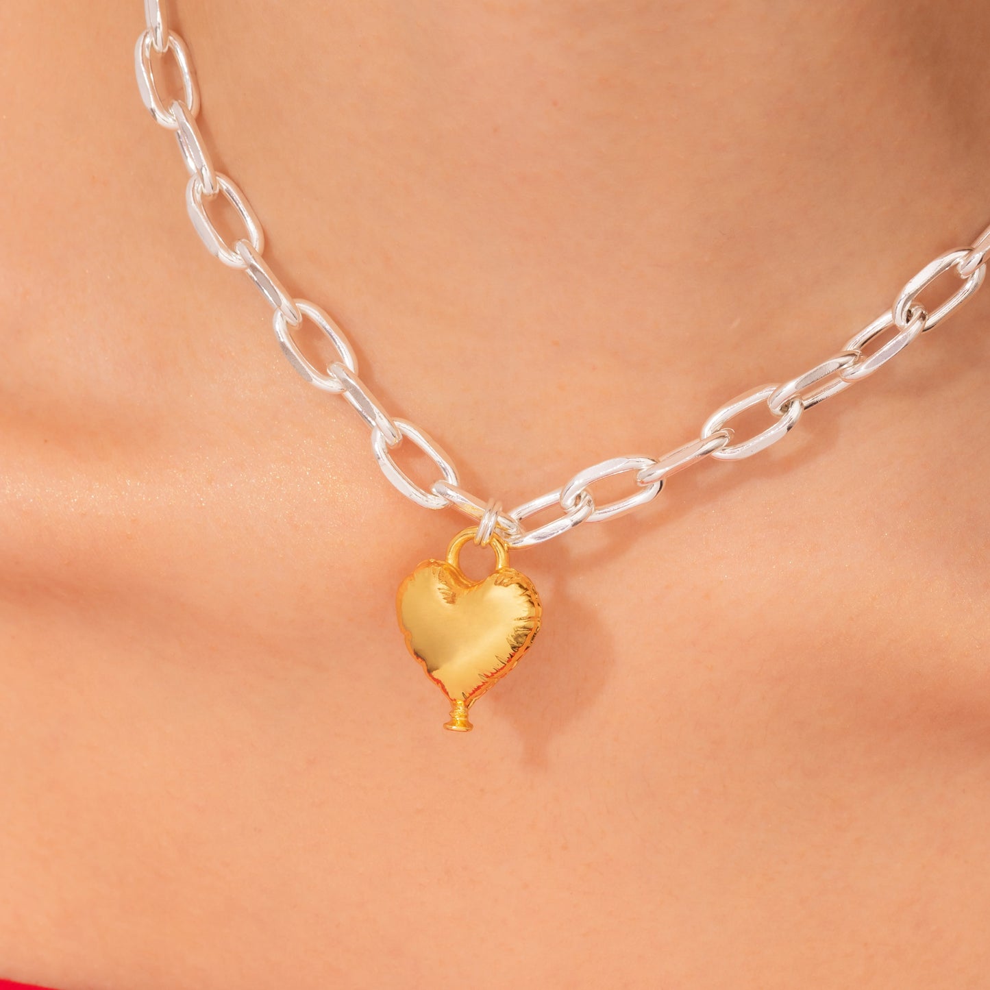 Collar Corazón Globo