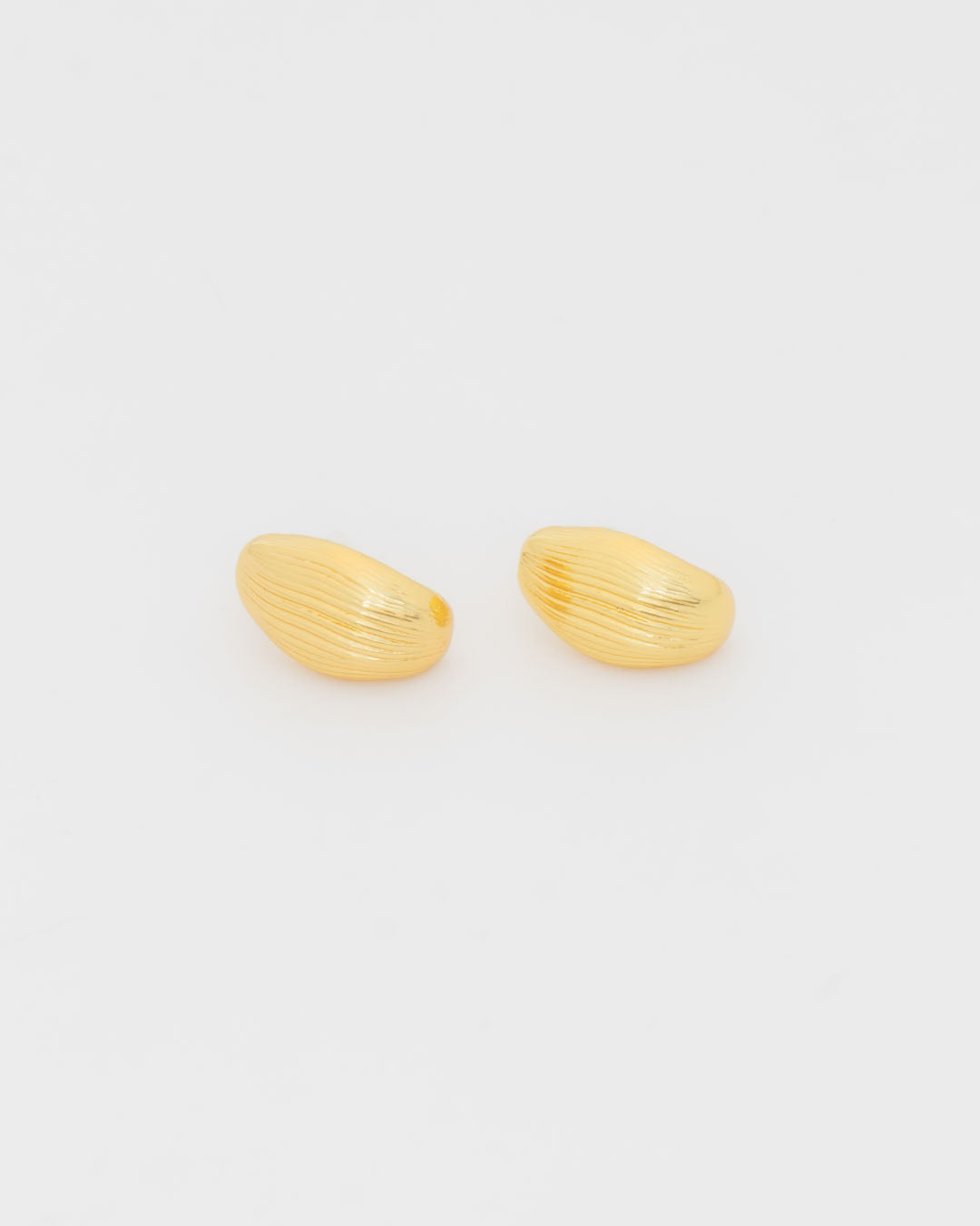 Aretes Hoja Dorado
