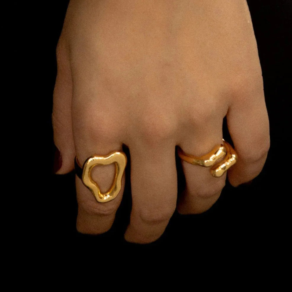 Set X2 Anillos Silueta Amorfa Oro