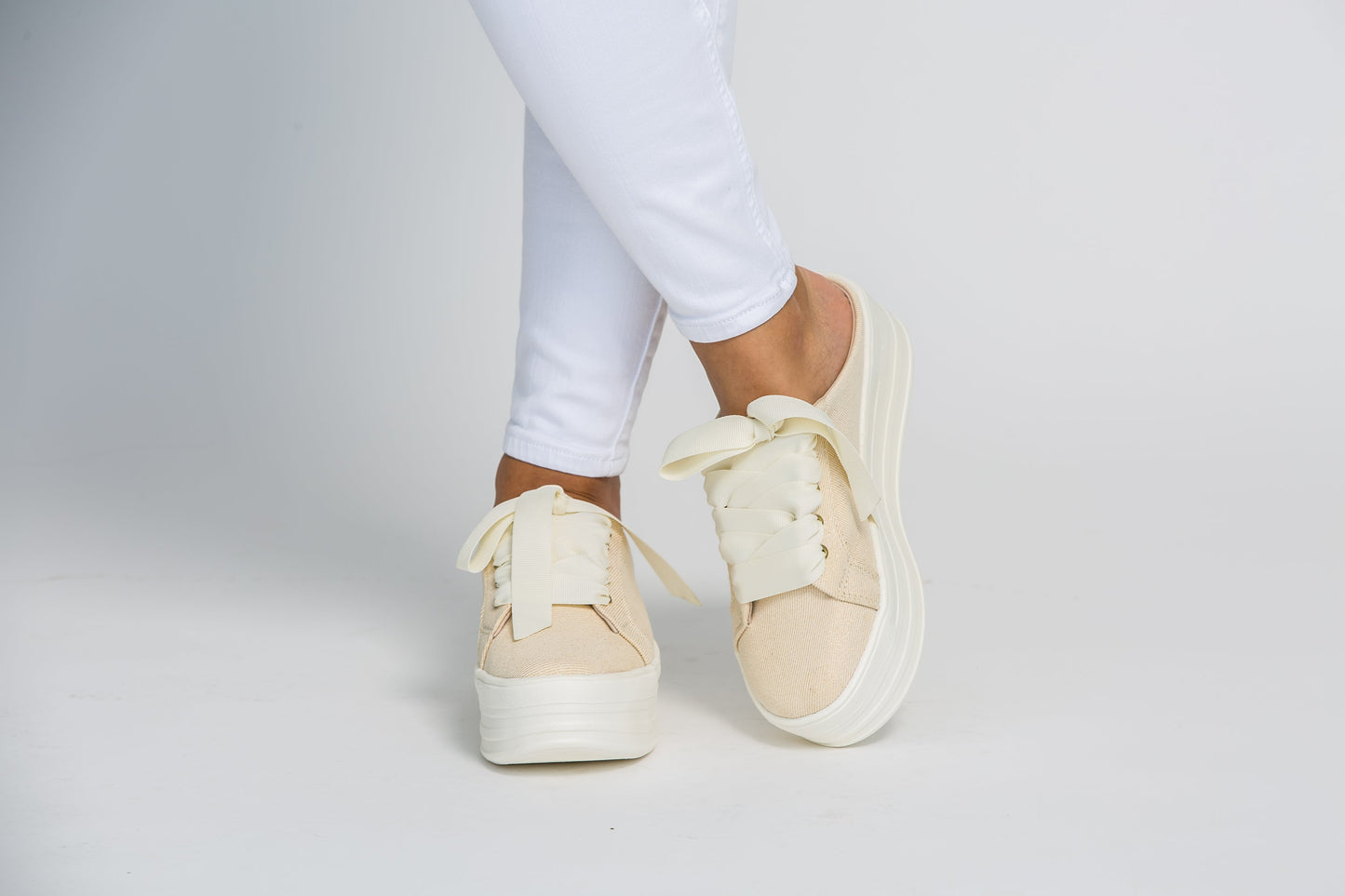 Oliva Sueco Textil Dorado