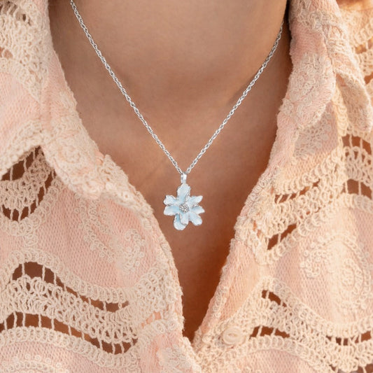 Collar Flor Plata