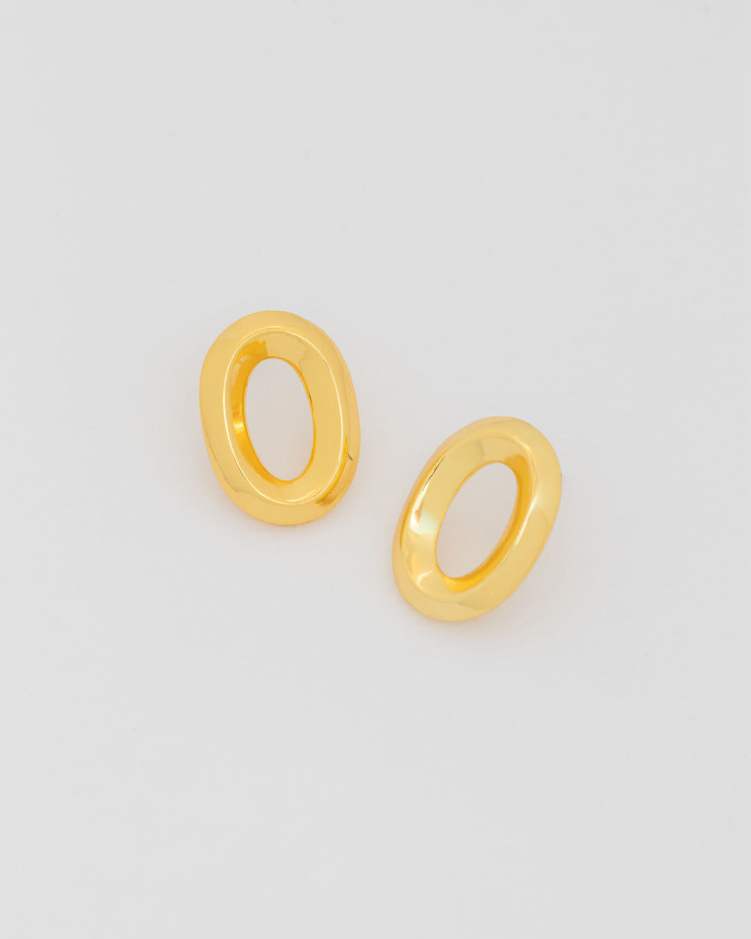 Aretes Maxi Ovalo Dorado