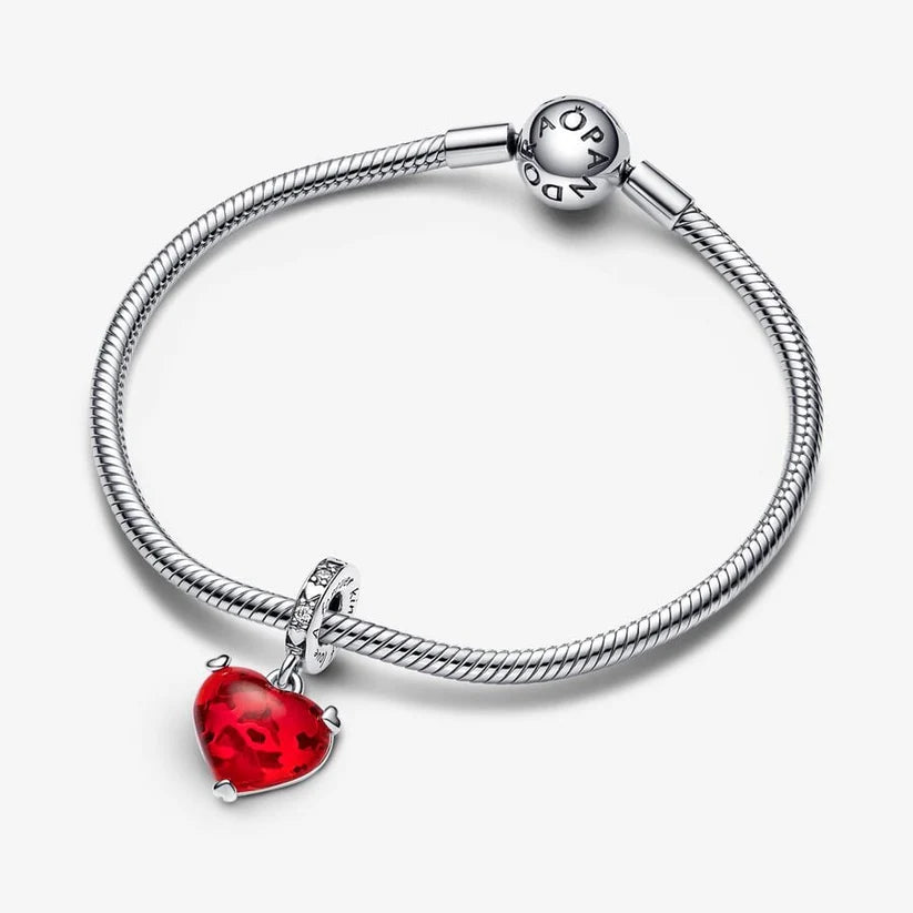 Mickey & Minnie Kiss Red Murano Glass