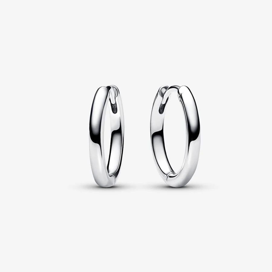 Moments 18 mm Charm Hoop